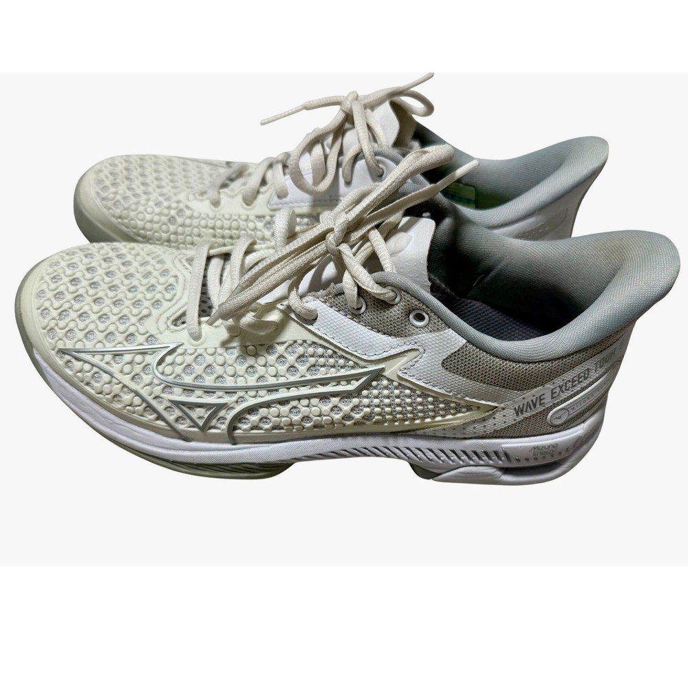 Mizuno Wave Exceed‎ Tour 5 Women 7.5 White Good Performance Tennis Shoes